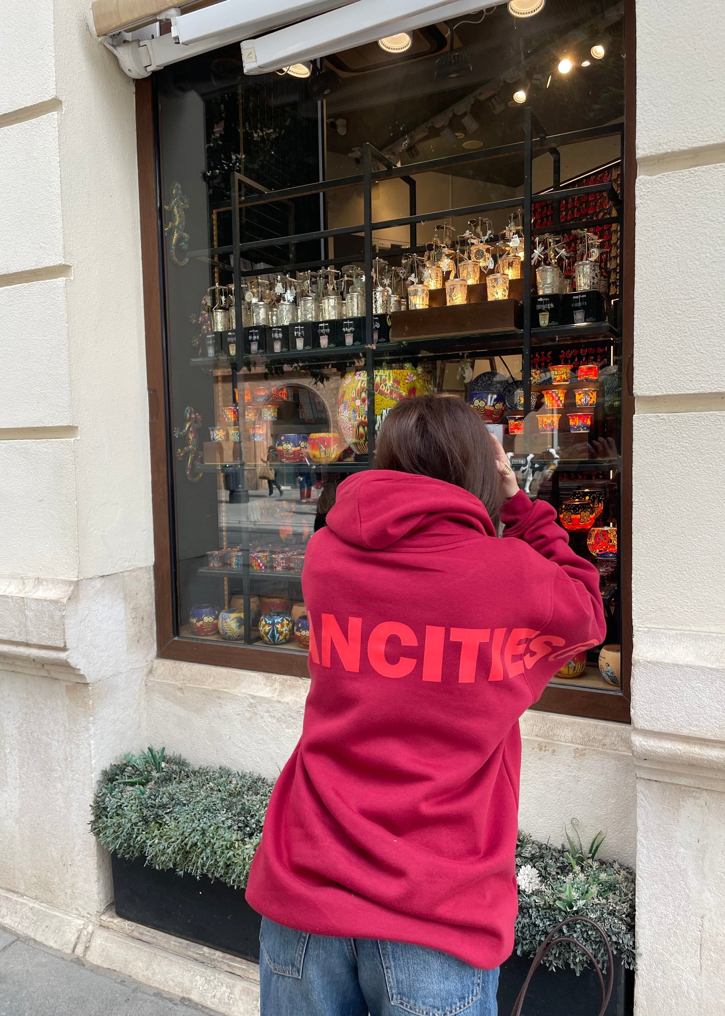 URBANCITIES OFFICIAL GARNET HOODIE